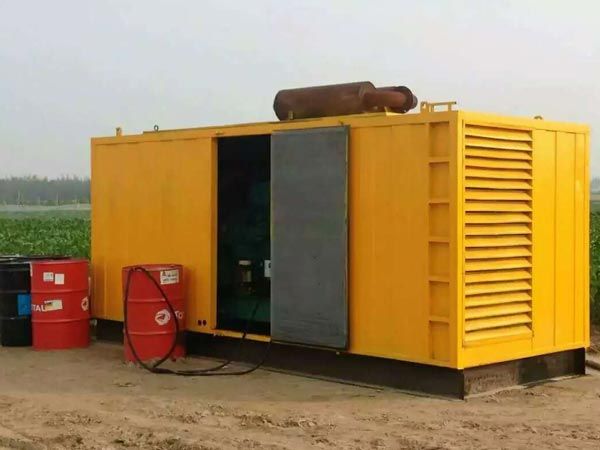 明光如何判断柴油发电机的充电系统是否正常？